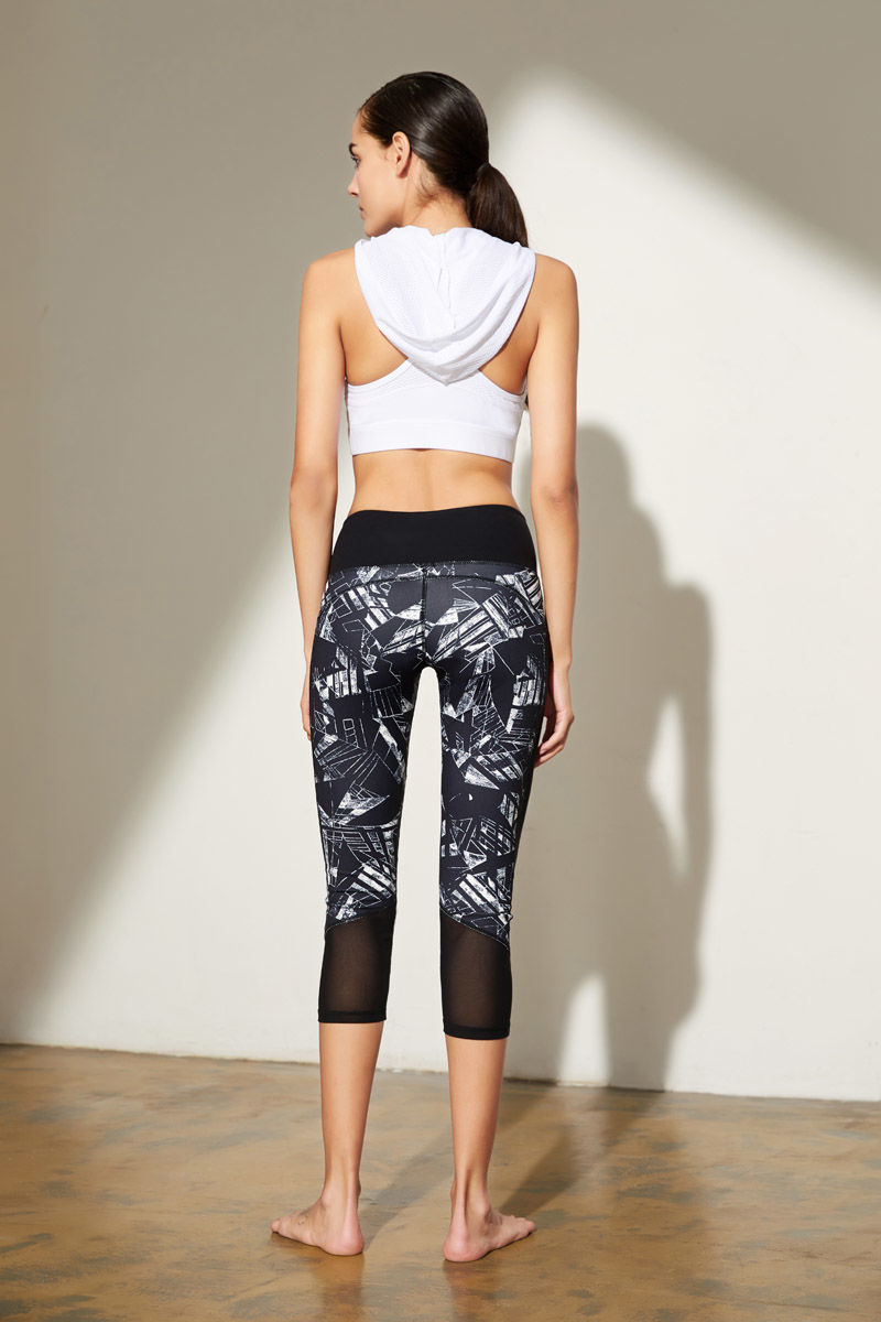 /uploads/allimg/170907/1-1FZG13047.jpg 图片关键词