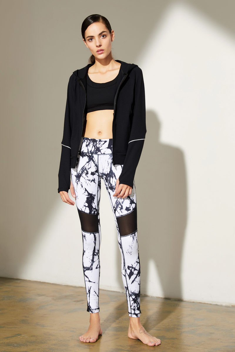 /uploads/allimg/170907/1-1FZG13642.jpg 图片关键词