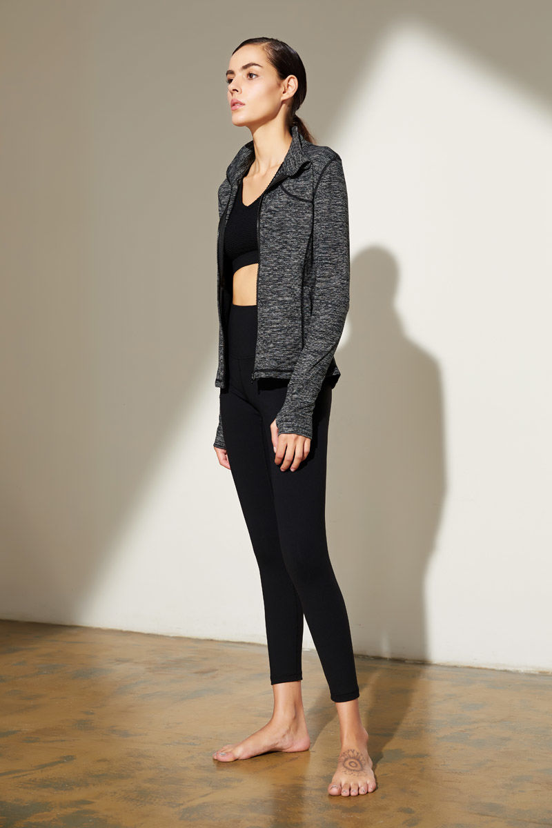 /uploads/allimg/170907/1-1FZG33927.jpg 图片关键词