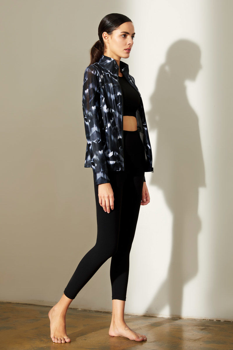 /uploads/allimg/170907/1-1FZG45G7.jpg 图片关键词