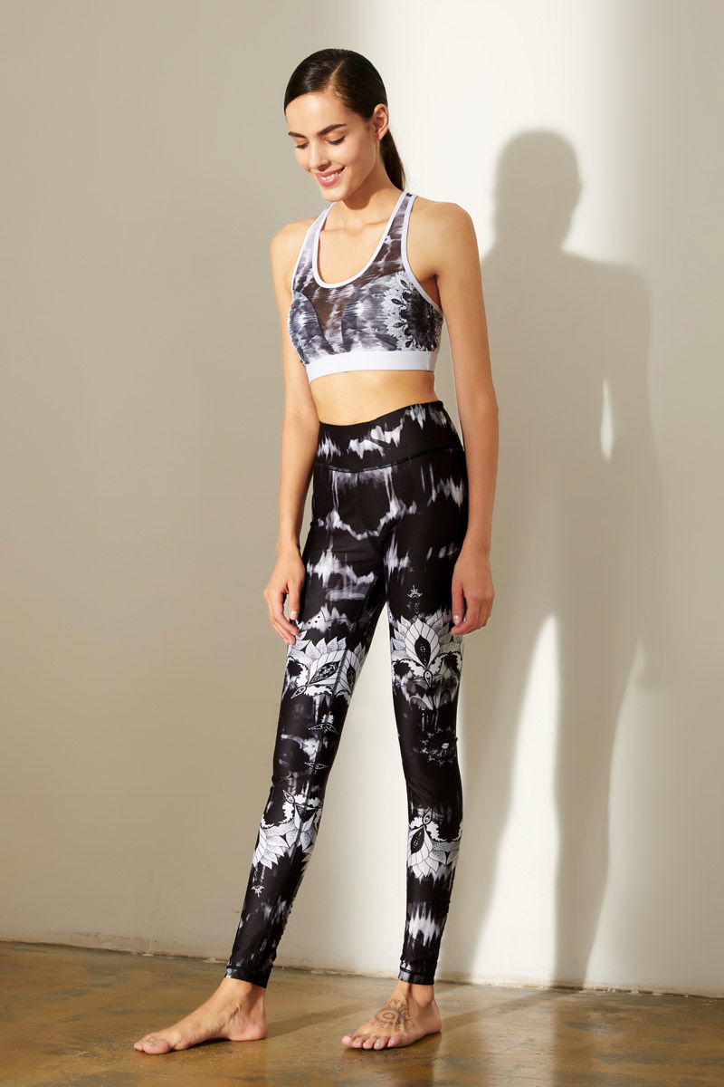 /uploads/allimg/170907/1-1FZG50210.jpg 图片关键词