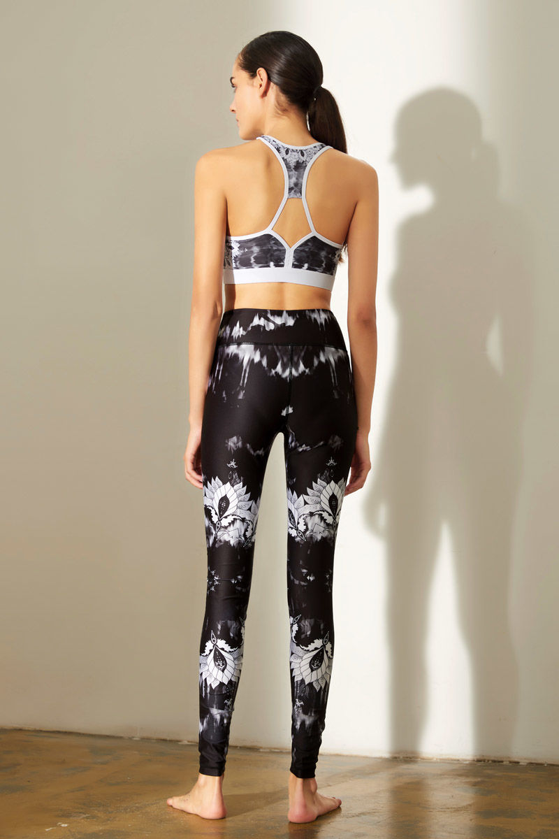 /uploads/allimg/170907/1-1FZG50211.jpg 图片关键词